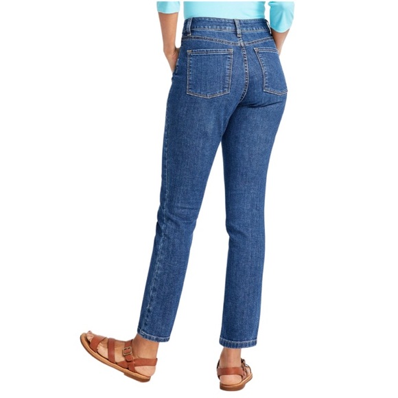 L.L. Bean High-Rise Classic Fit Straight Leg Women’s Jeans - Size: 2 Regular - Picture 16 of 17